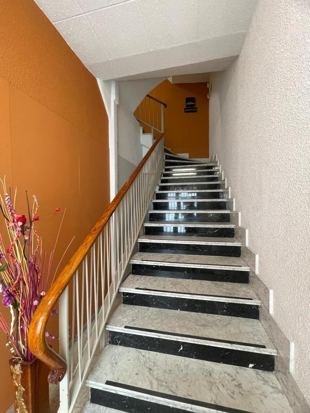 Hotel Arganda Arganda Del Rey Buitenkant foto