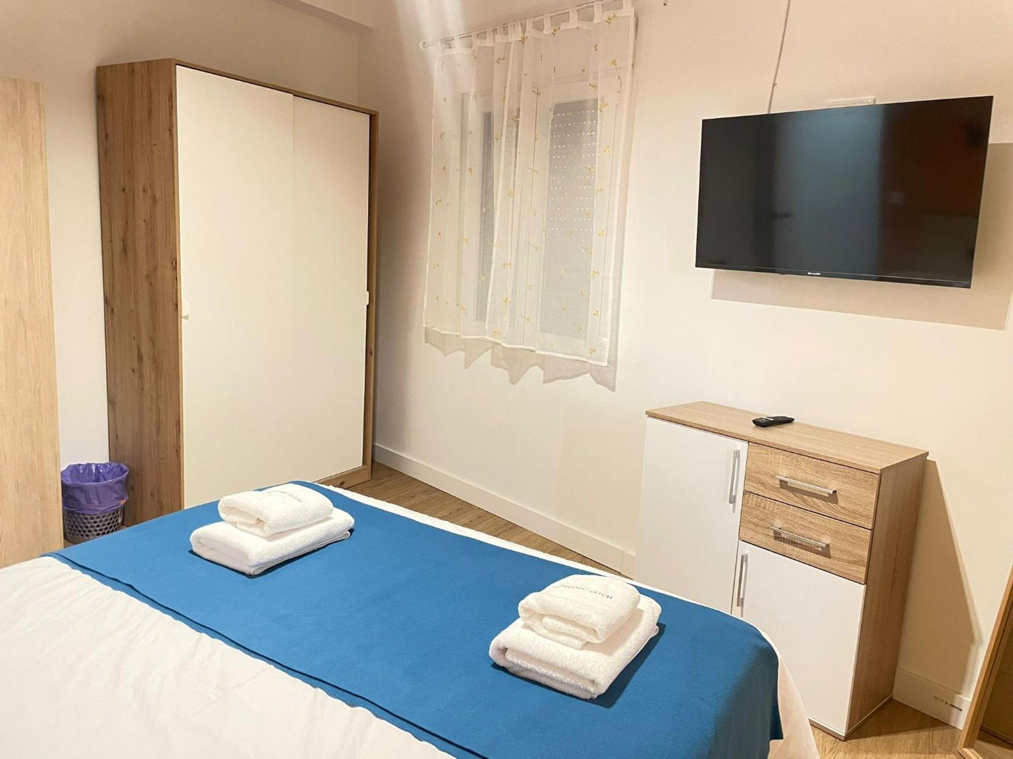 Hotel Arganda Arganda Del Rey Buitenkant foto