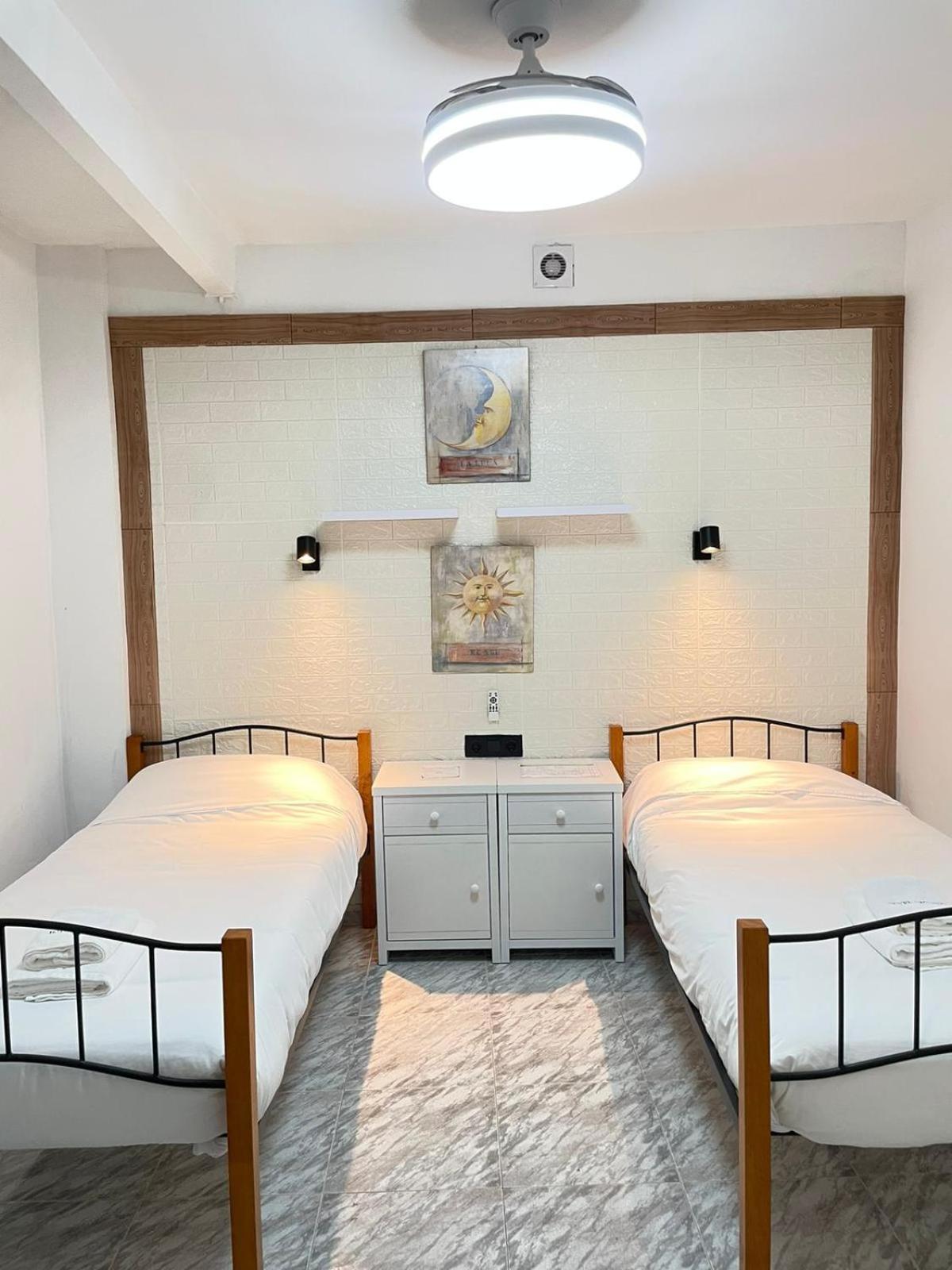 Hotel Arganda Arganda Del Rey Buitenkant foto
