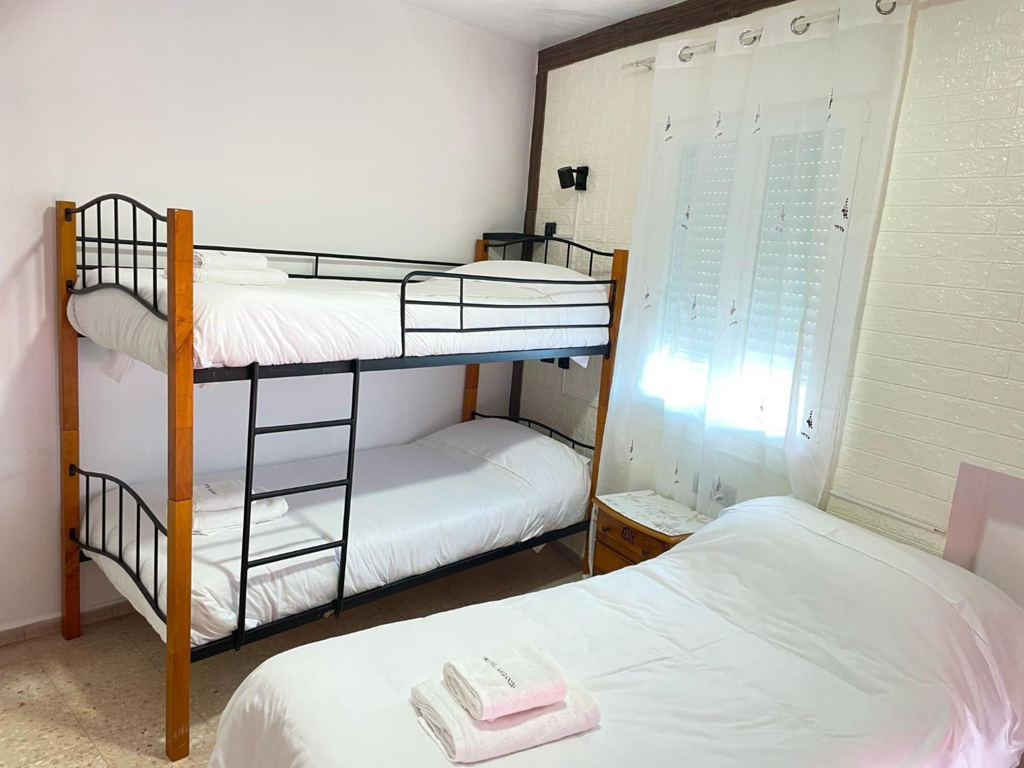 Hotel Arganda Arganda Del Rey Buitenkant foto