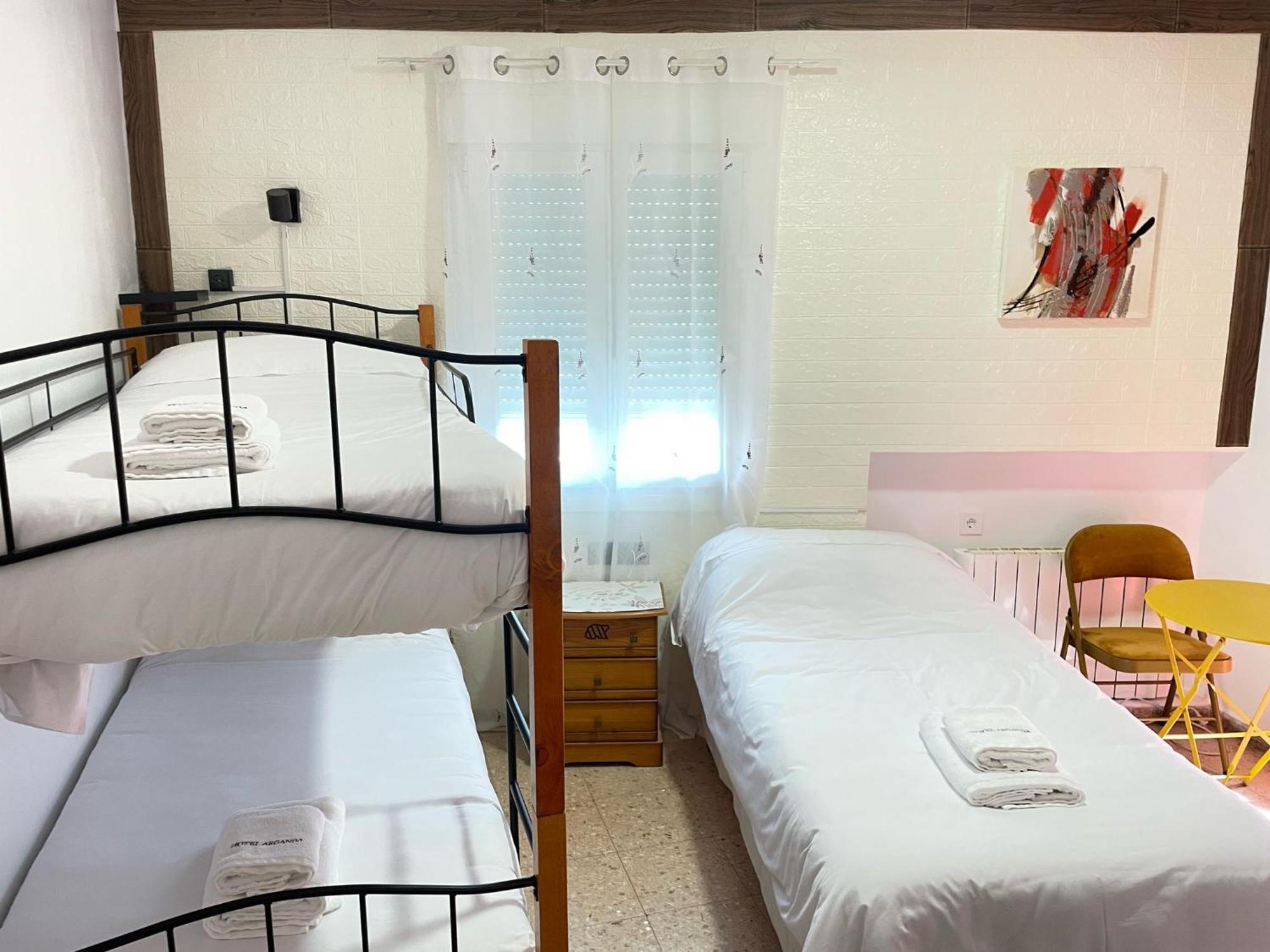 Hotel Arganda Arganda Del Rey Buitenkant foto